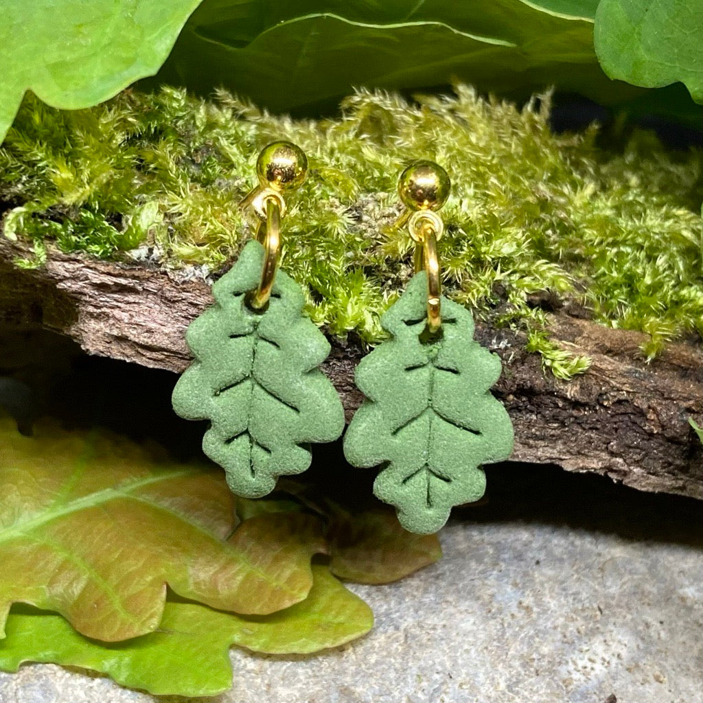 'Oak sapling' stud earrings - fern green