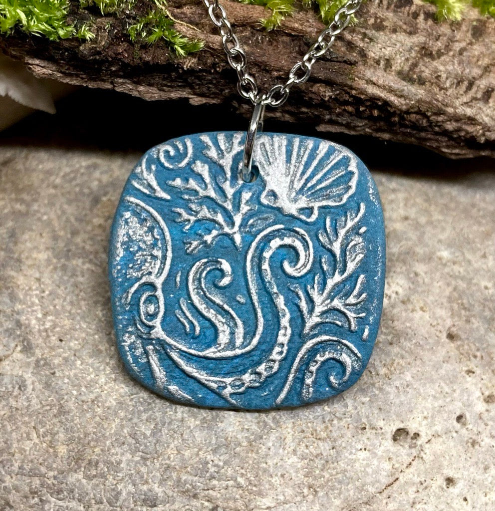 Octopus tile necklace - capri blue